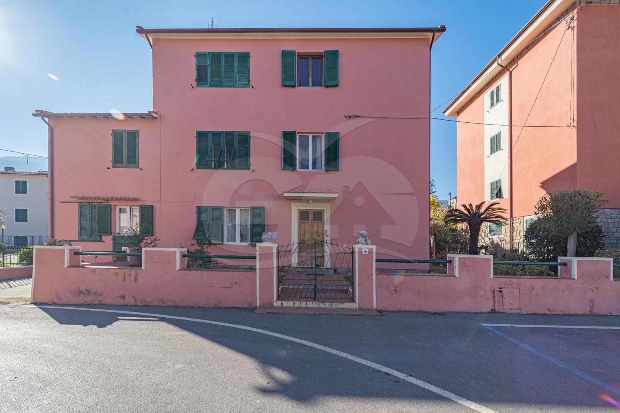 شقة La Piazzetta Di Marciana Marina - Goelba المظهر الخارجي الصورة